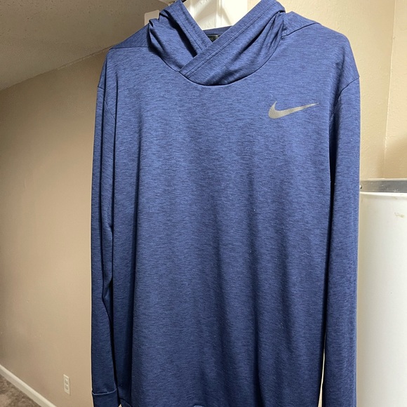 Nike Dri fit hoodie - Picture 1 of 2